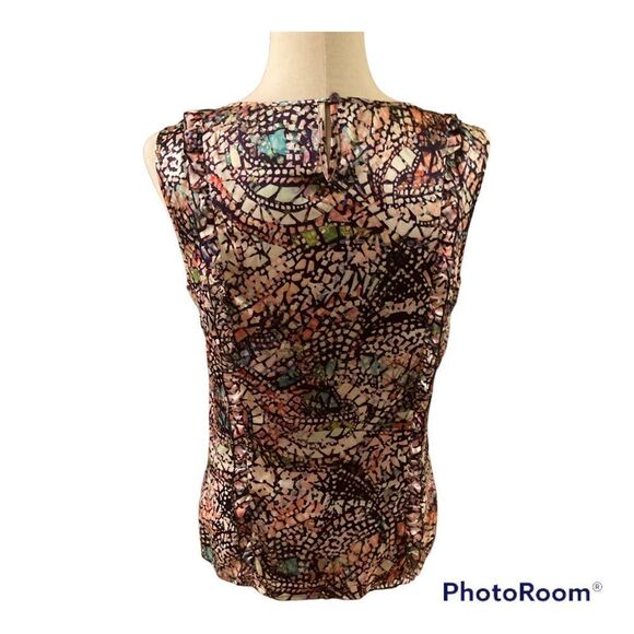 Doncaster Sleeveless Silk Top - Picture 2 of 7